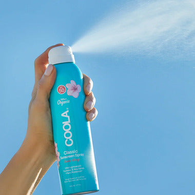 COOLA Classic écran solaire en vaporisateur FPS 50 goyave-mangue