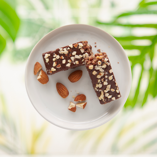 Barre à saveur de chocolat au lait et d'amandes